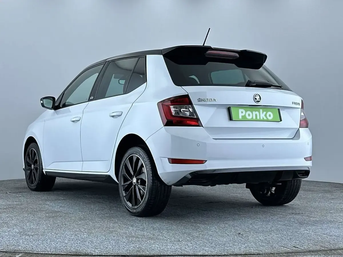 Used Skoda Fabia Monte Carlo 95 HP (69 kW) 2019 White Hatchback