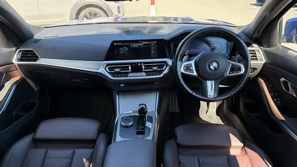 Used BMW 320 M Sport 181 HP (133 kW) 2021 Blue