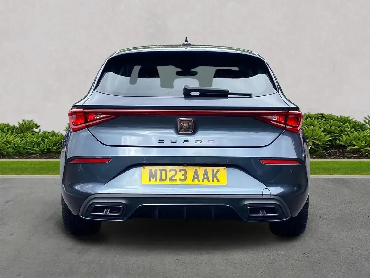 Used Cupra Leon 150 HP (110 kW) 2023 Grey Hatchback