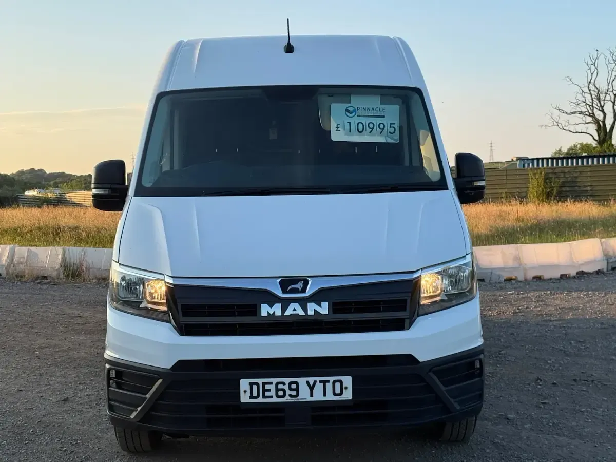 Used MAN TGE 140 HP (102 kW) 2019 White Van