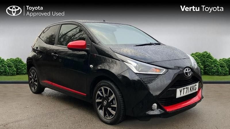Black Used 2021 Toyota Aygo Trend Hatchback | £8,905 (Fair price) - Image 1/3