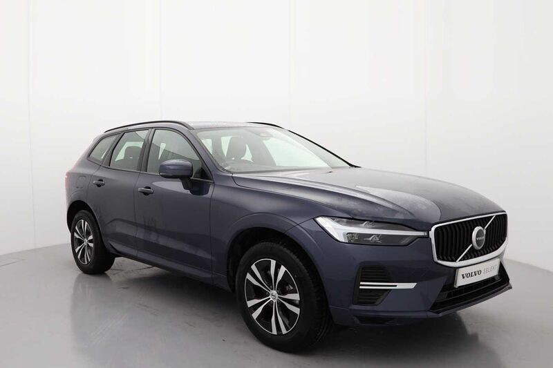 Used 2025 Volvo XC60 Core SUV | £37,495 (Fair price) - Image 1/4