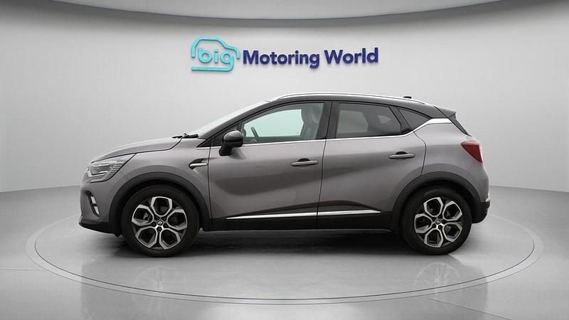 Used Renault Captur Techno 145 HP (106 kW) 2024 Grey SUV