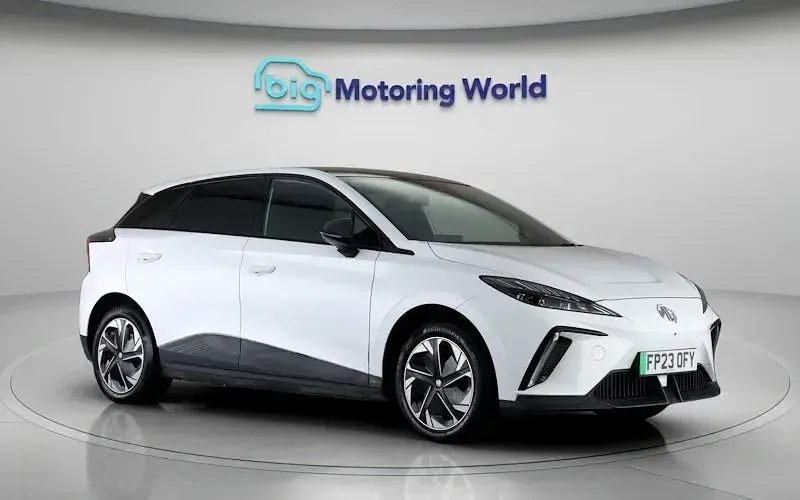 Usado MG MG4 EV Trophy 150 kW (204 HP) 2025 Citadino
