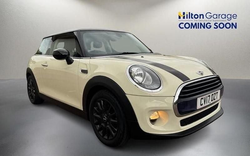 White Used 2017 Mini Cooper Hatch Hatchback | £8,650 (Super price) - Image 1/1