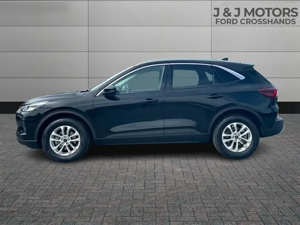 Used Ford Kuga Titanium 150 HP (110 kW) 2024 Black SUV