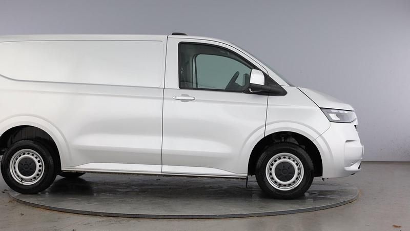 Used VW Transporter 150 HP (110 kW) 2025 Light grey Van