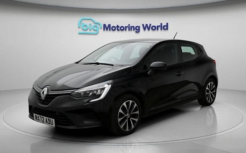 Begagnad Renault Clio V Iconic 90 HK (66 kW) 2022 Svart Halvkombi