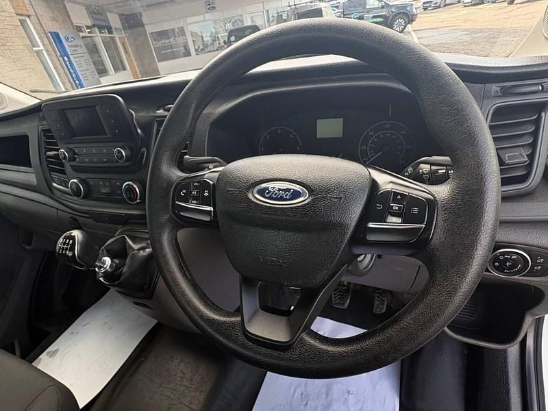 Used Ford Transit 130 HP (95 kW) 2022 White Cabriolet