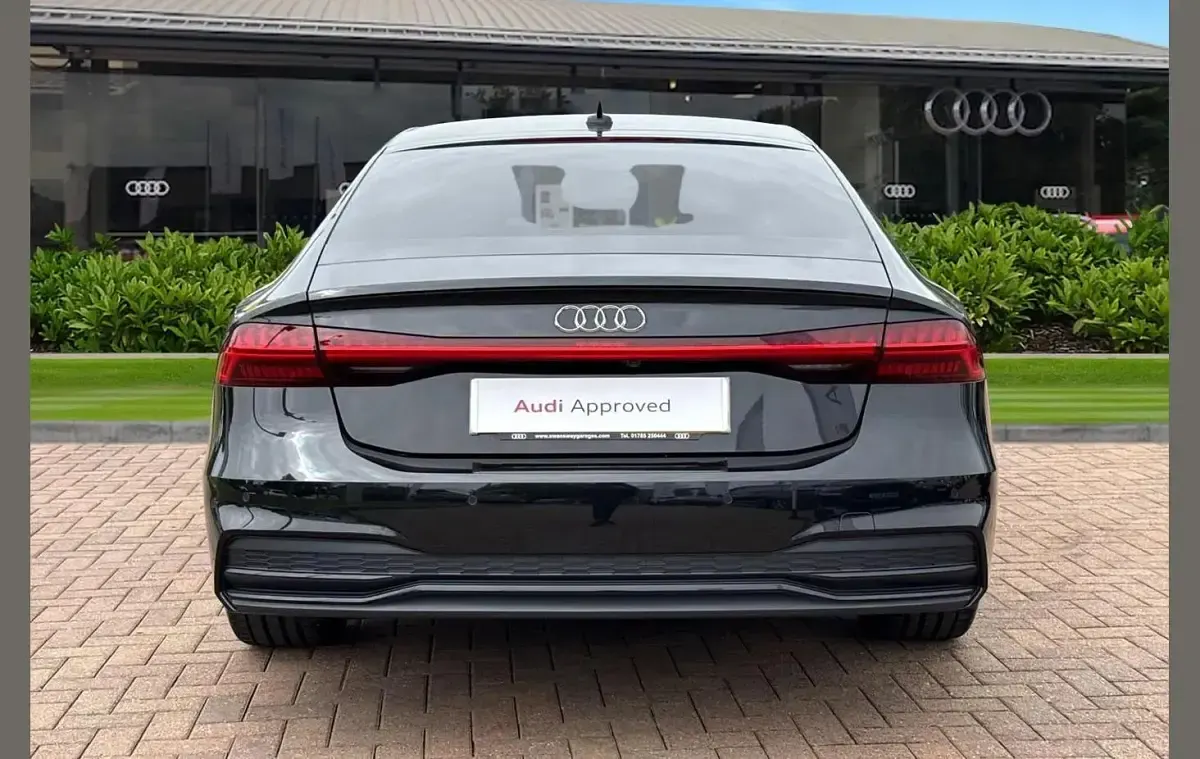 Used Audi A7 Black Edition 204 HP (150 kW) 2022 Black Sedan