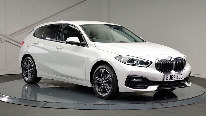 White Used 2019 BMW 118 Sport Line Hatchback | £16,500 (Fair price) - Image 1/4