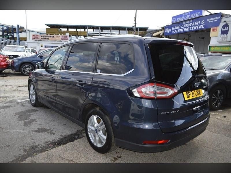 Begagnad Ford Galaxy Titanium 150 HK (110 kW) 2021 Blå Minibuss