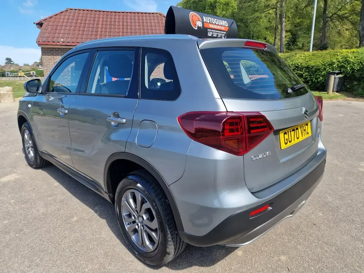 Second-hand Suzuki Vitara SZ4 129 CP (94 kW) 2020 Gri SUV