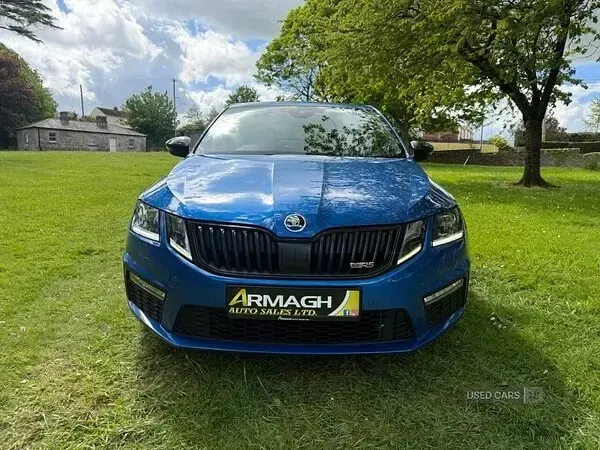 Used Skoda Octavia vRS 184 HP (135 kW) 2019 Blue Hatchback