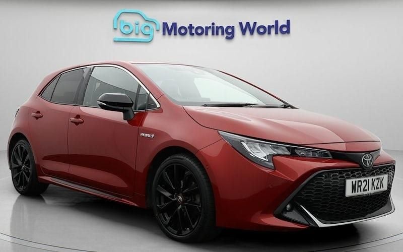 Used 2022 Toyota Corolla Sport Hatchback | £17,800 (Fair price) - Image 1/4