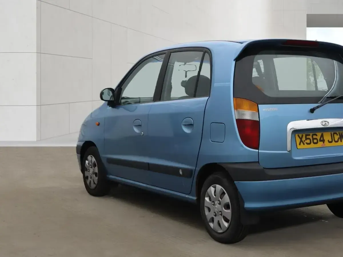 Used Hyundai Atos 56 HP (41 kW) 2000 Blue Hatchback