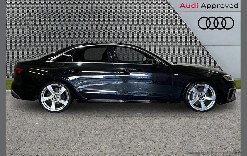 Used Audi A4 S-Line 200 HP (147 kW) 2022 Black Sedan