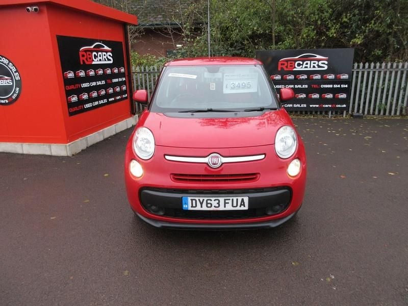 Used Fiat 500L Pop Star 95 HP (69 kW) 2013 Red MPV
