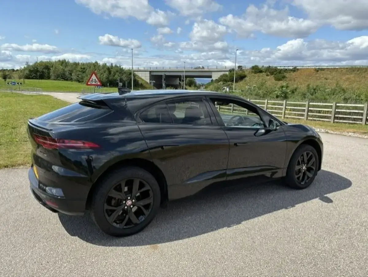 Used Jaguar I-Pace 294 kW (400 HP) 2021 Black SUV
