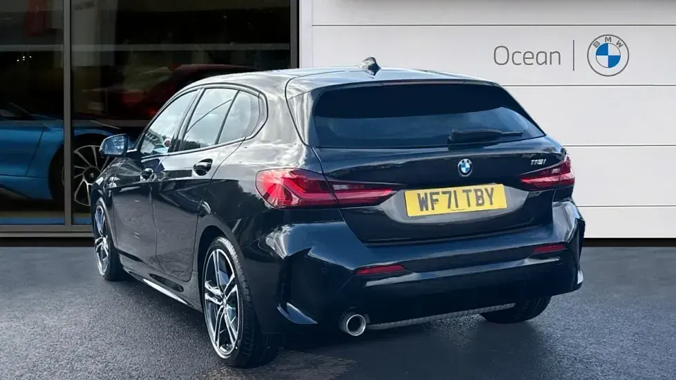 Usado BMW 118 M Sport 134 HP (98 kW) 2022 Preto Citadino
