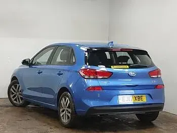 Used Hyundai i30 SE 110 HP (80 kW) 2017 Blue Hatchback