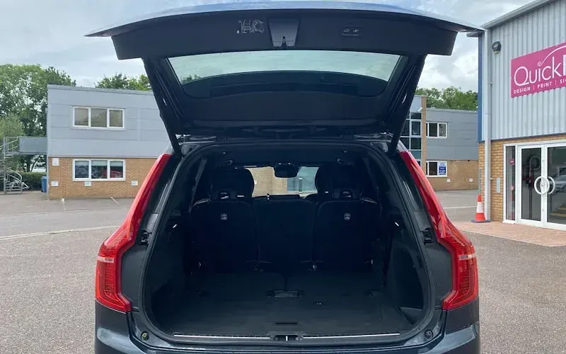 Used Volvo XC90 R-Design 235 HP (172 kW) 2019 Grey SUV