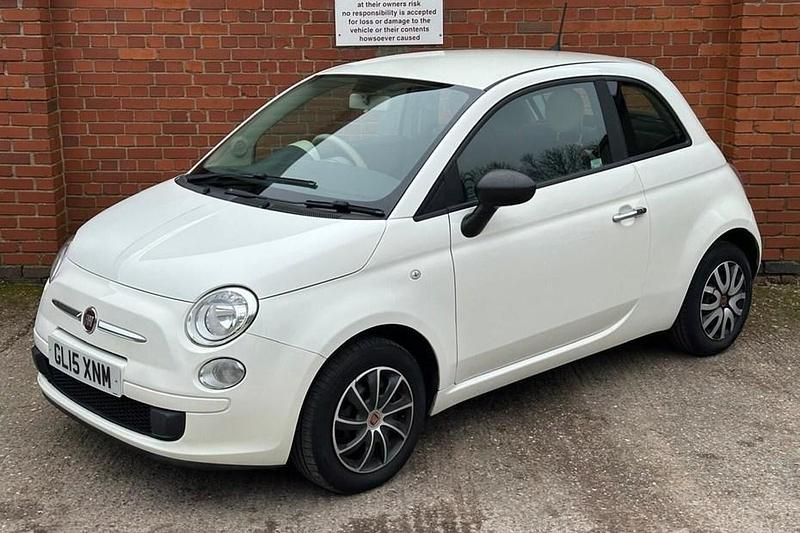 Used Fiat 500 Pop 69 HP (50 kW) 2015 White Hatchback