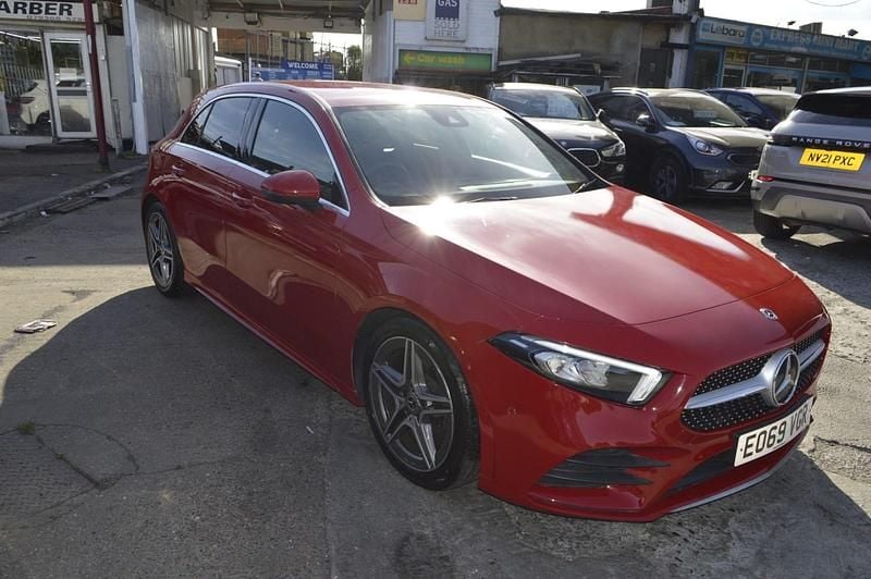 Used Mercedes A200 Executive 163 HP (119 kW) 2019 Red Hatchback