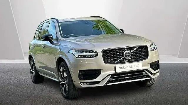 Usado Volvo XC90 Plus 247 HP (181 kW) 2023 SUV