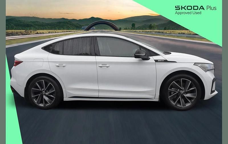 Used Skoda Enyaq iV SportlinePlus 210 kW (286 HP) 2024 Moon white metallic SUV