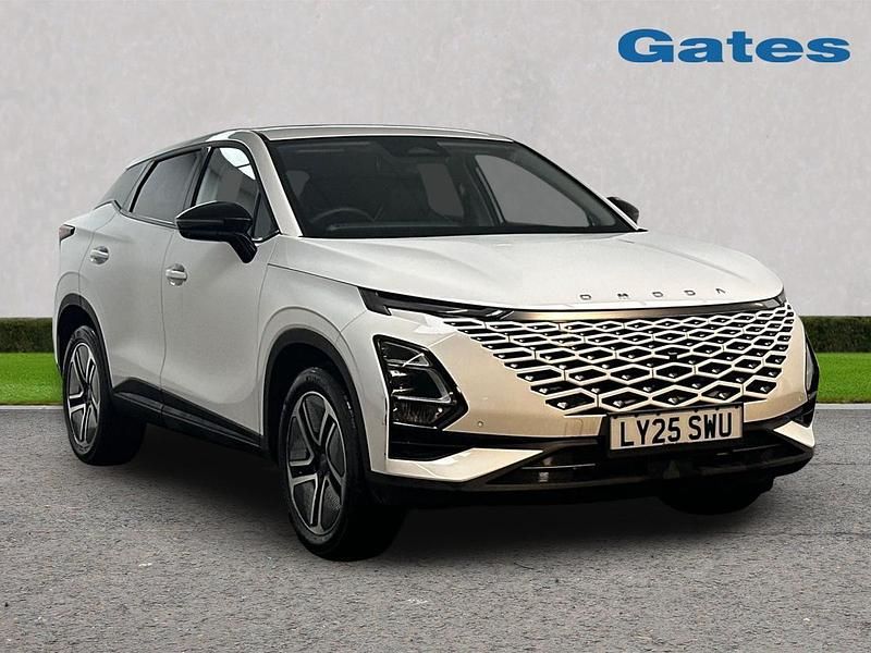 Used Omoda 5 2025 White SUV