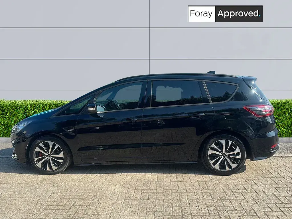 Used Ford S-MAX ST-Line 187 HP (137 kW) 2019 Black MPV