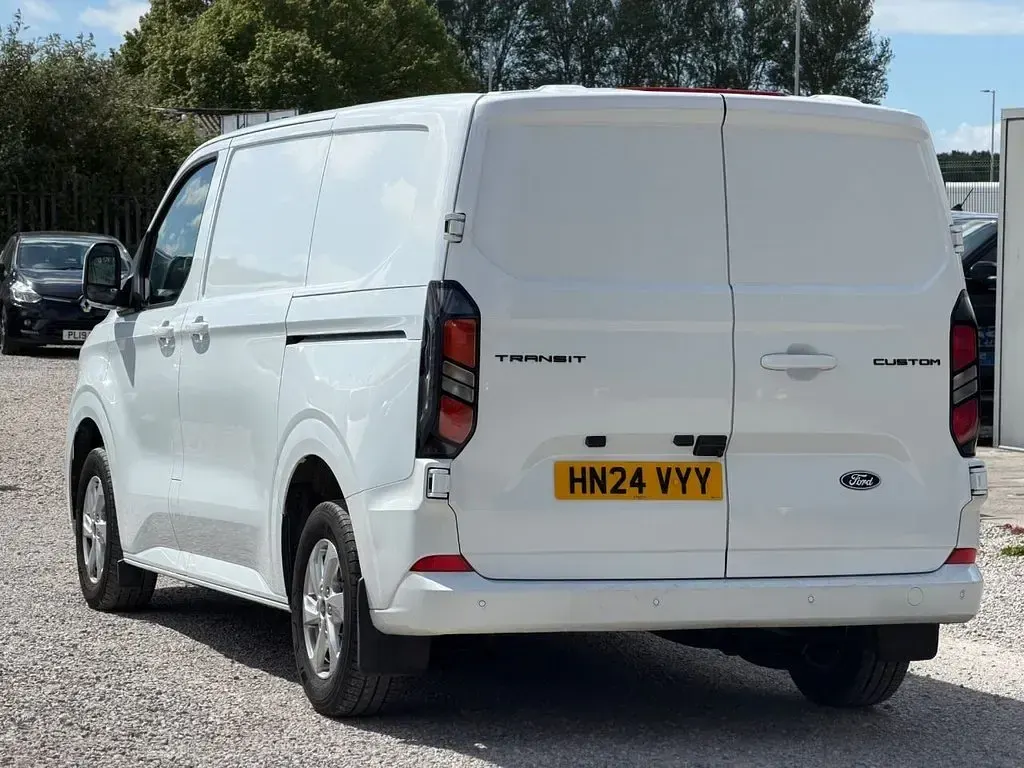 Used Ford Transit Custom Limited 2024 White Van