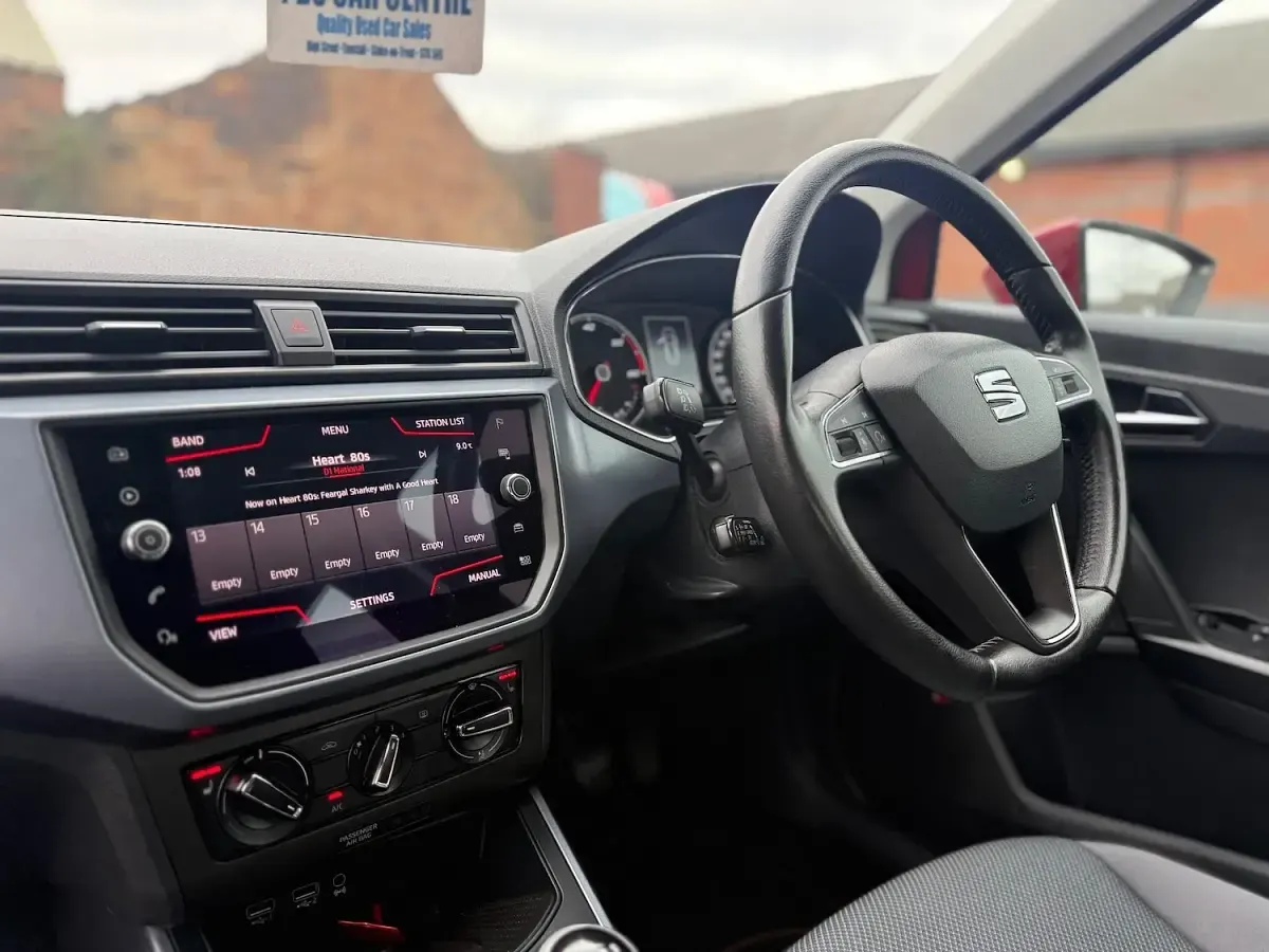 Used Seat Arona SE Technology 2018 Red SUV