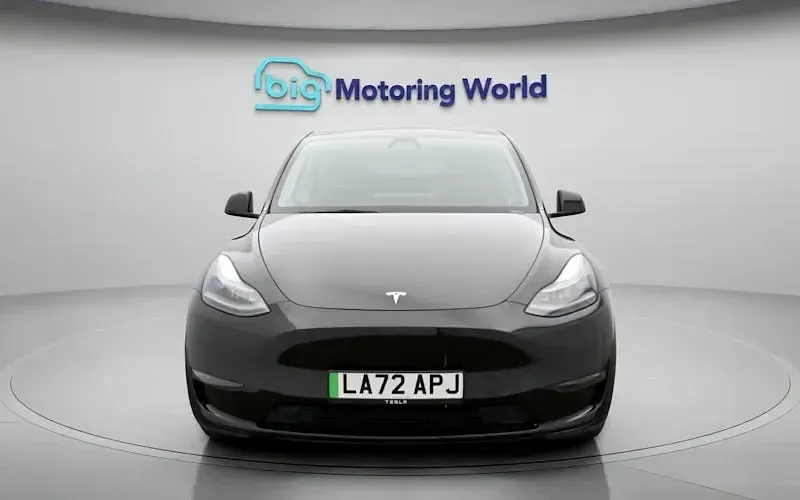Usado Tesla Model Y Long Range AWD 286 kW (389 HP) 2025 SUV