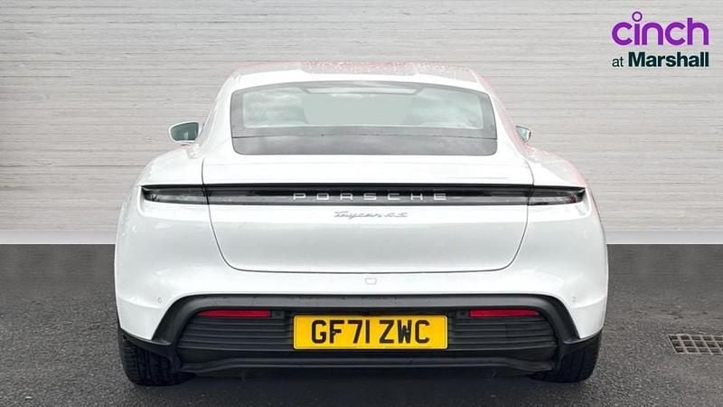 Used Porsche Taycan 419 kW (571 HP) 2021 White Sedan