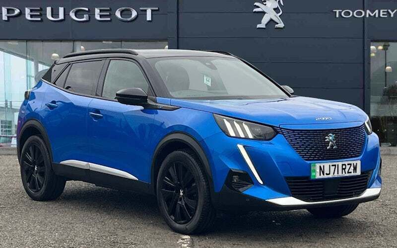 Used Peugeot e-2008 Premium 100 kW (136 HP) 2022 SUV