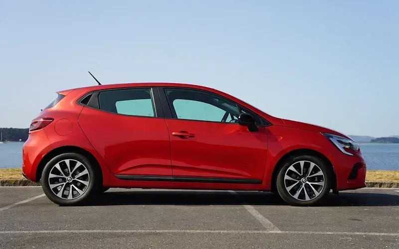 Used Renault Clio Evolution 145 HP (106 kW) 2023 Hatchback
