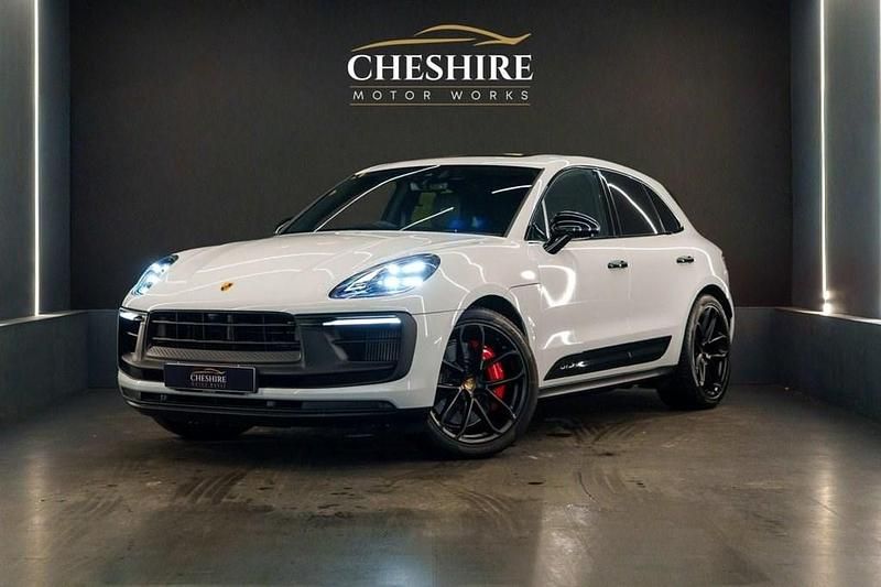 Used Porsche Macan 440 HP (323 kW) 2023 White SUV