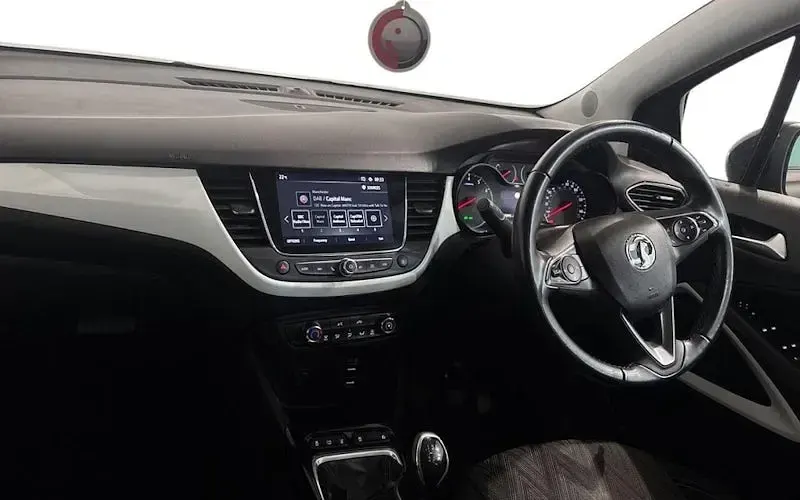 Used Vauxhall Crossland X SRi 83 HP (61 kW) 2020 Grey SUV