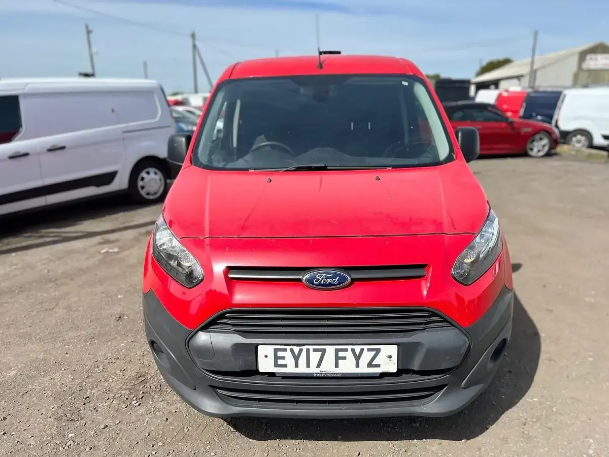 Usado Ford Transit Connect 2017 Vermelho Monovolume