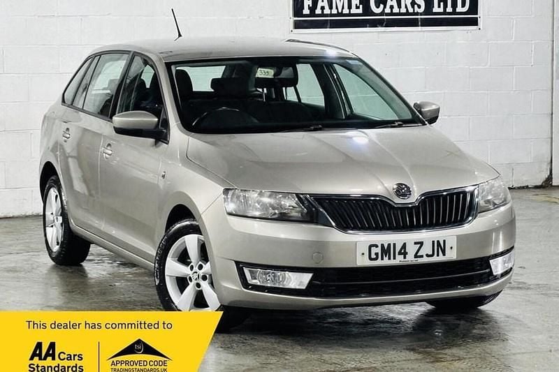 Beige Used 2014 Skoda Rapid SE Hatchback | £4,500 (Fair price) - Image 1/1