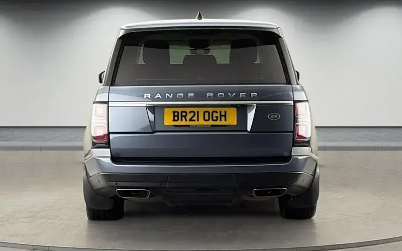 Używany Land Rover Range Rover S 300 KM (220 kW) 2021 Niebieski SUV