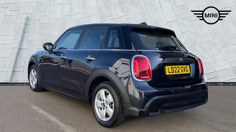 Used Mini ONE Classic 101 HP (74 kW) 2022 Black Hatchback