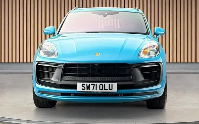 Used Porsche Macan 441 HP (324 kW) 2025 SUV