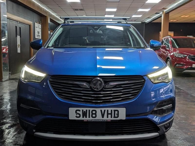 Used Vauxhall Grandland X Sport 130 HP (95 kW) 2018 Blue SUV