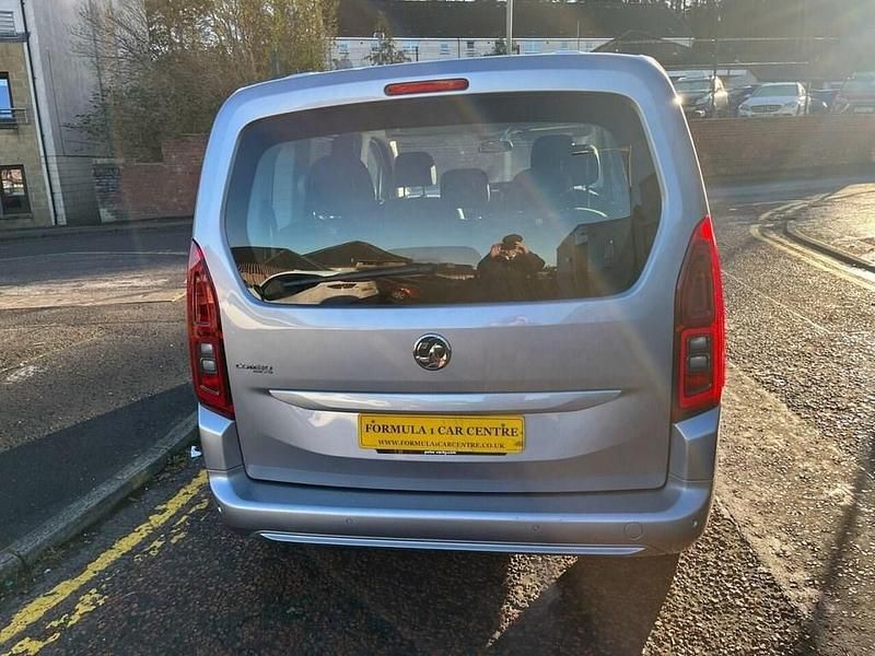 Used Vauxhall Combo S 110 HP (80 kW) 2019 Grey MPV