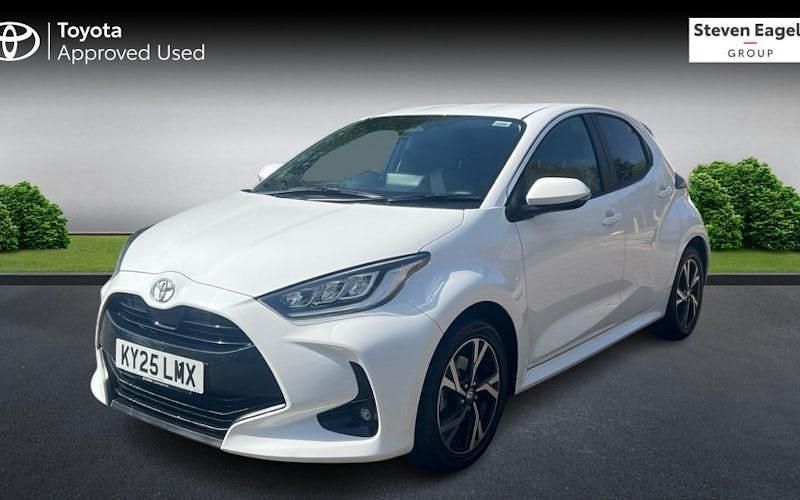 Used Toyota Yaris Hybrid Design 116 HP (85 kW) 2026 Hatchback