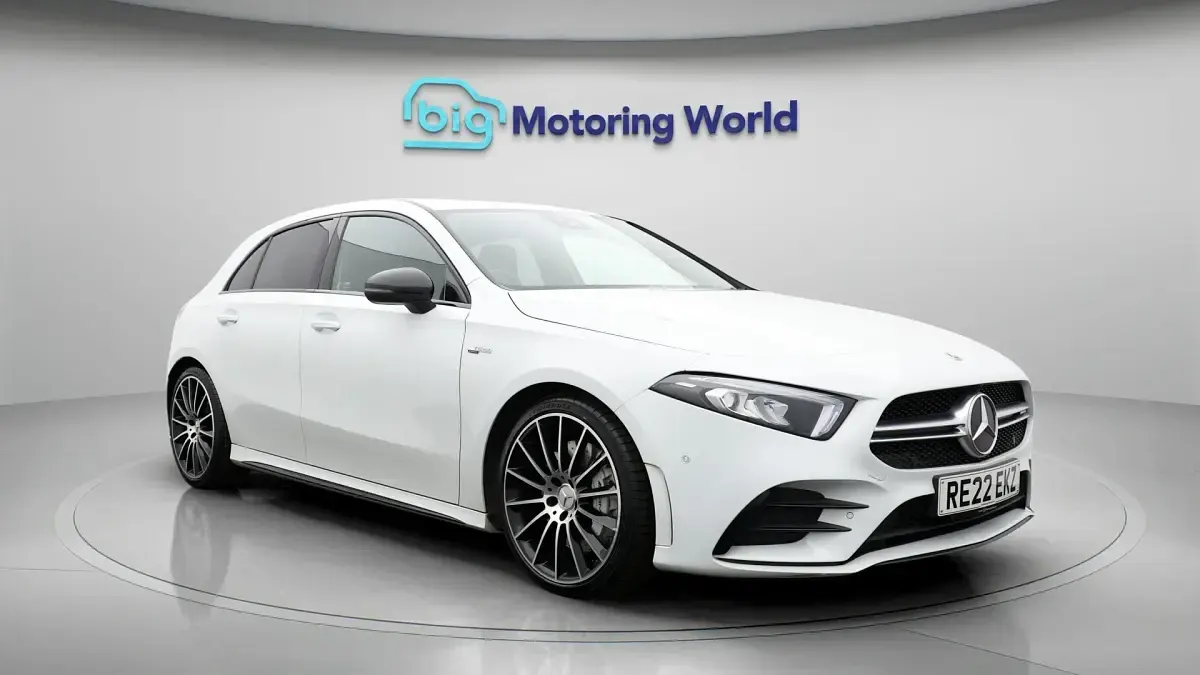 Begagnad Mercedes A35 AMG Executive 306 HK (225 kW) 2022 Halvkombi