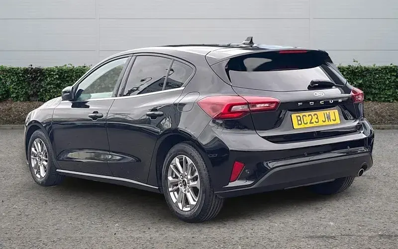 Usado Ford Focus Titanium 125 HP (91 kW) 2023 Preto Citadino